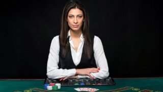 【初心者さん向け】オンカジで定番人気なテーブルゲームのルールを紹介！