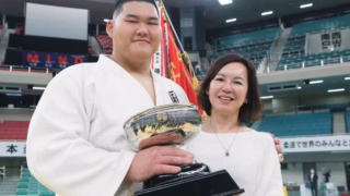 斉藤立の母・斉藤三恵子はハーフ？元客室乗務員って本当？過去の経歴とは